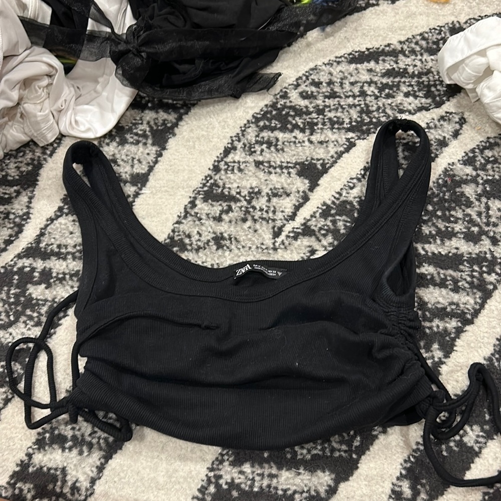 Black crop top